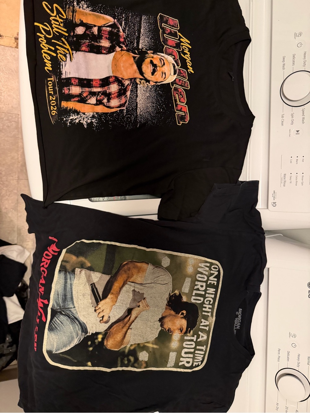 Set of 2 Morgan Wallen concert Tour T-Shirts size medium